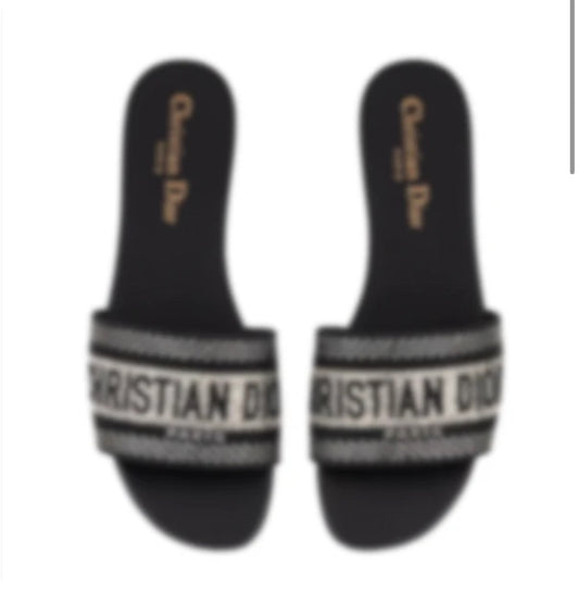 D**R Rhinestone Sandals